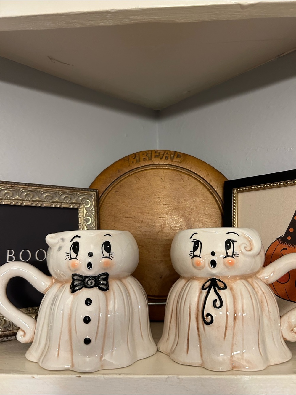 Joanna Parker New Issue Cream Ceramic Ghost Mugs- Home Holiday
